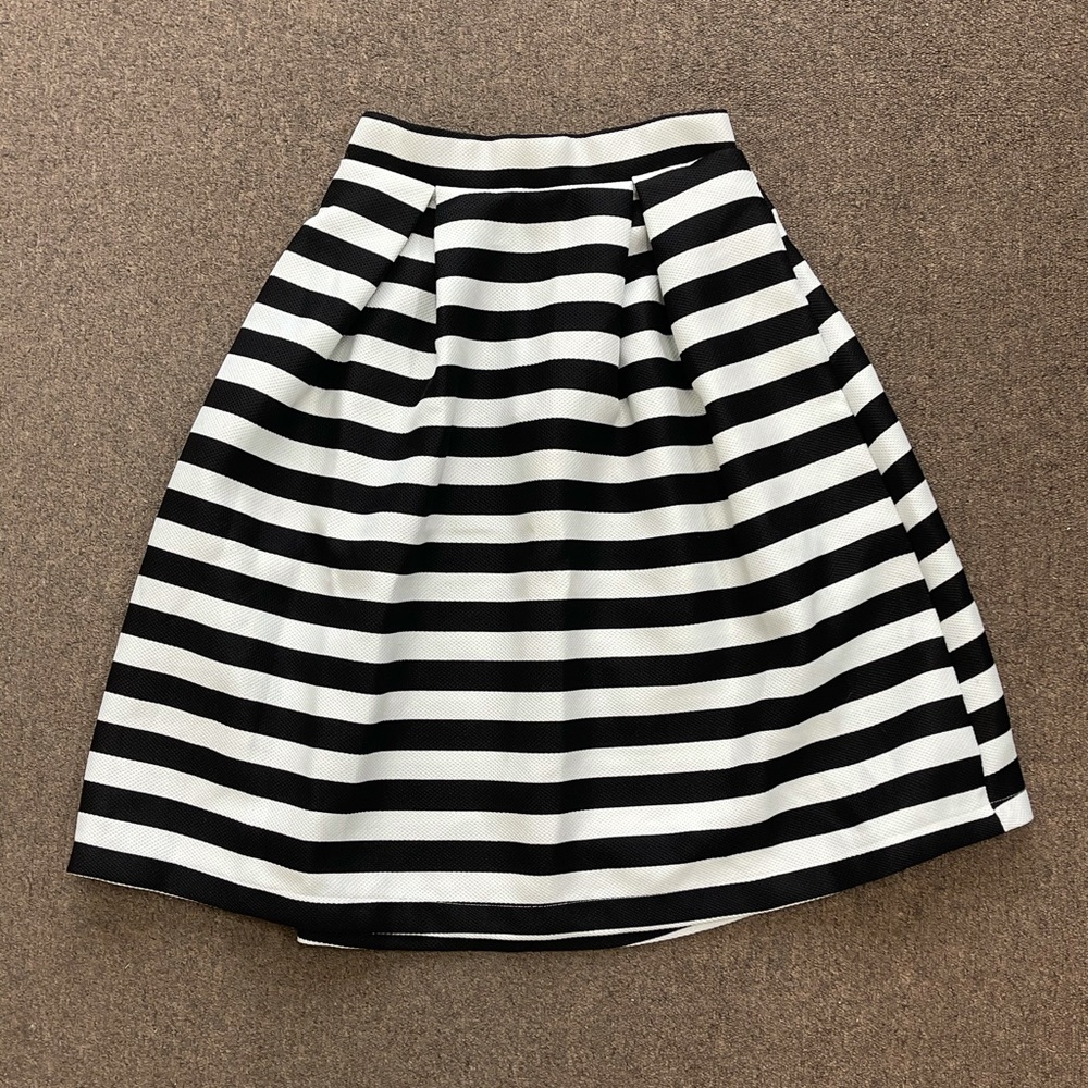 Striped skirt